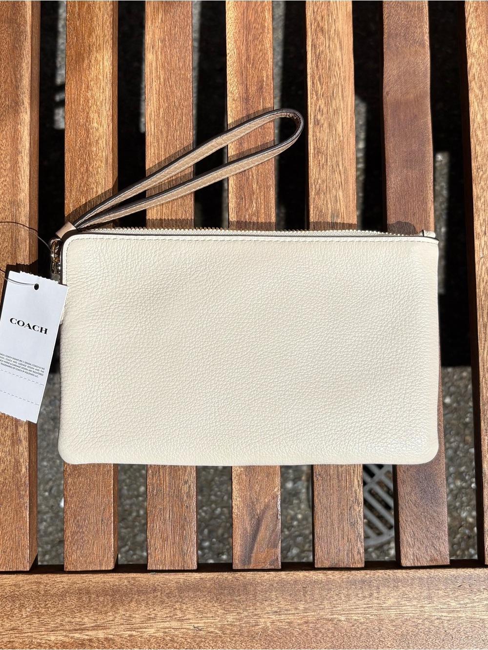 Coach Cream Wristlet with Gold Logo - Picture 2 of 7